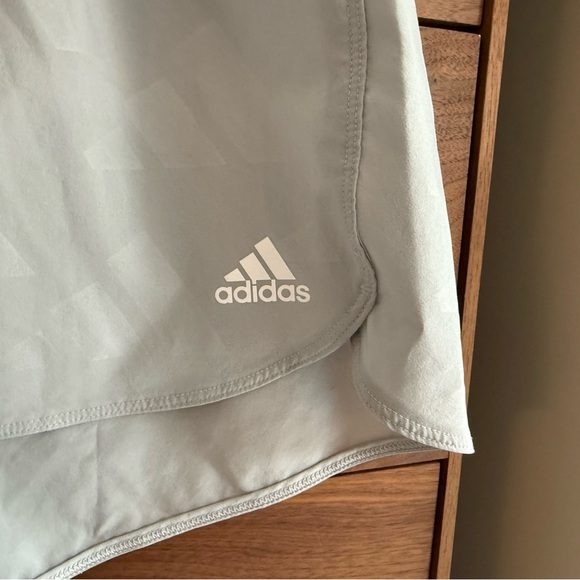 Adidas Pacer Denise shorts Size L - Picture 3 of 8